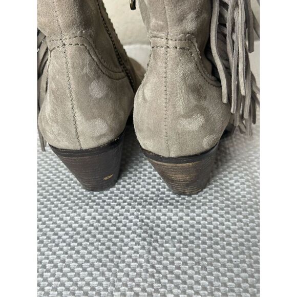 Sam Edelman taupe fringe booties size 7.5 - Picture 4 of 9